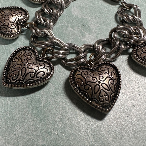 Vintage large heart charm bracelet with links silver tone - Picture 2 of 5